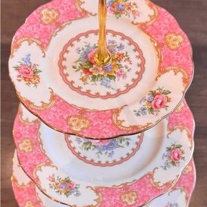 Royal Albert Lady Carlyle England Tiered Tray